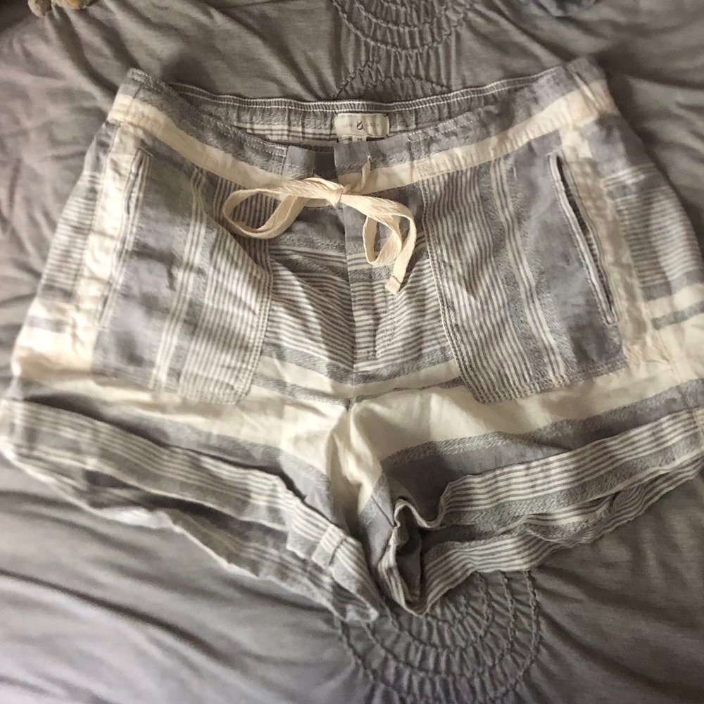 tie shorts